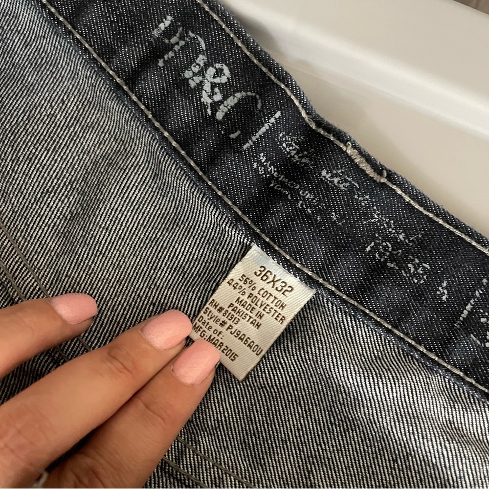 Mens Jean - Picture 4 of 4